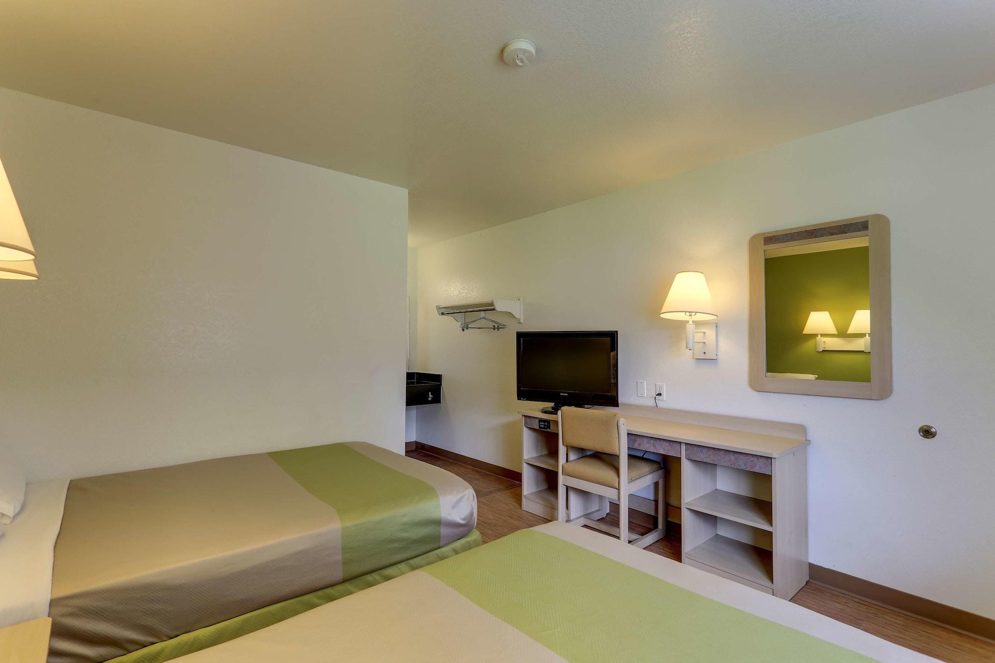 Motel 6-Port Allen, La - Baton Rouge Eksteriør billede
