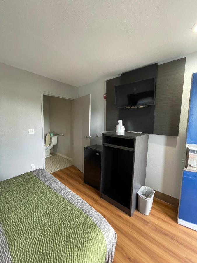 Motel 6-Port Allen, La - Baton Rouge Eksteriør billede