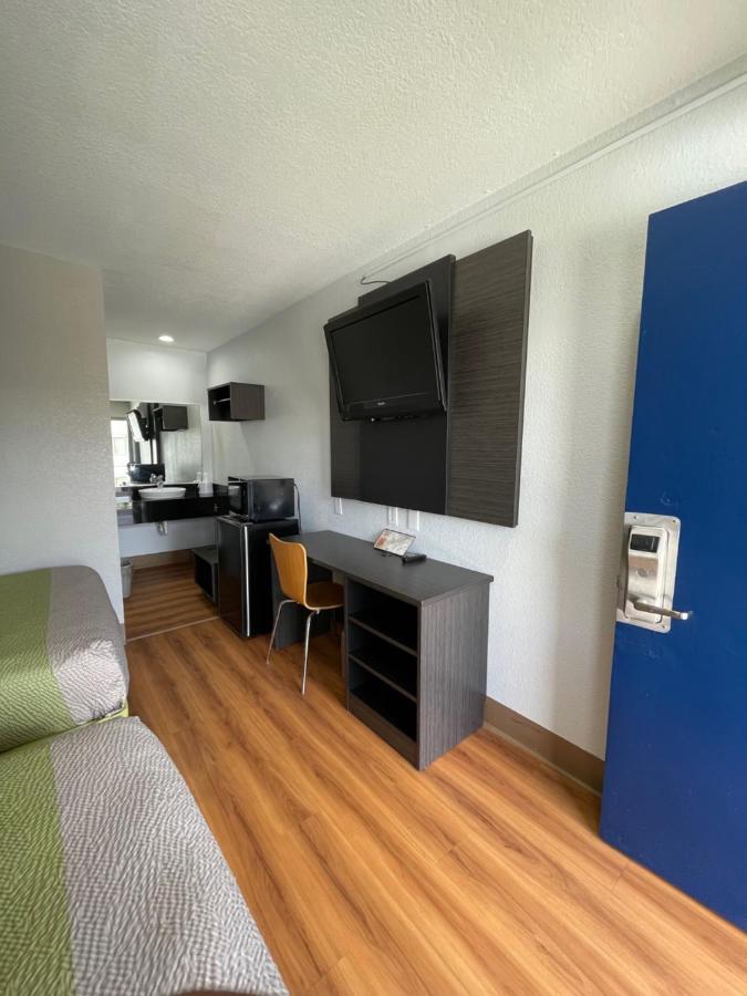 Motel 6-Port Allen, La - Baton Rouge Eksteriør billede