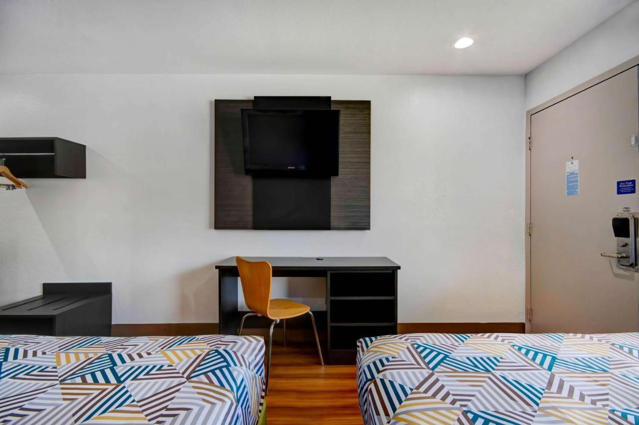 Motel 6-Port Allen, La - Baton Rouge Eksteriør billede